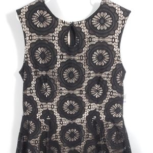 London Style Knee Length Dress Size 18 NWT